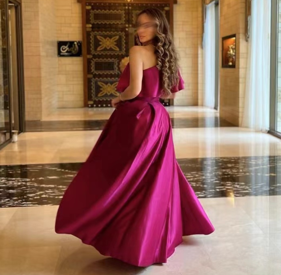 Gaun Santorini untuk Acara For - Women Formal Wear Dubai ulasan dan harga