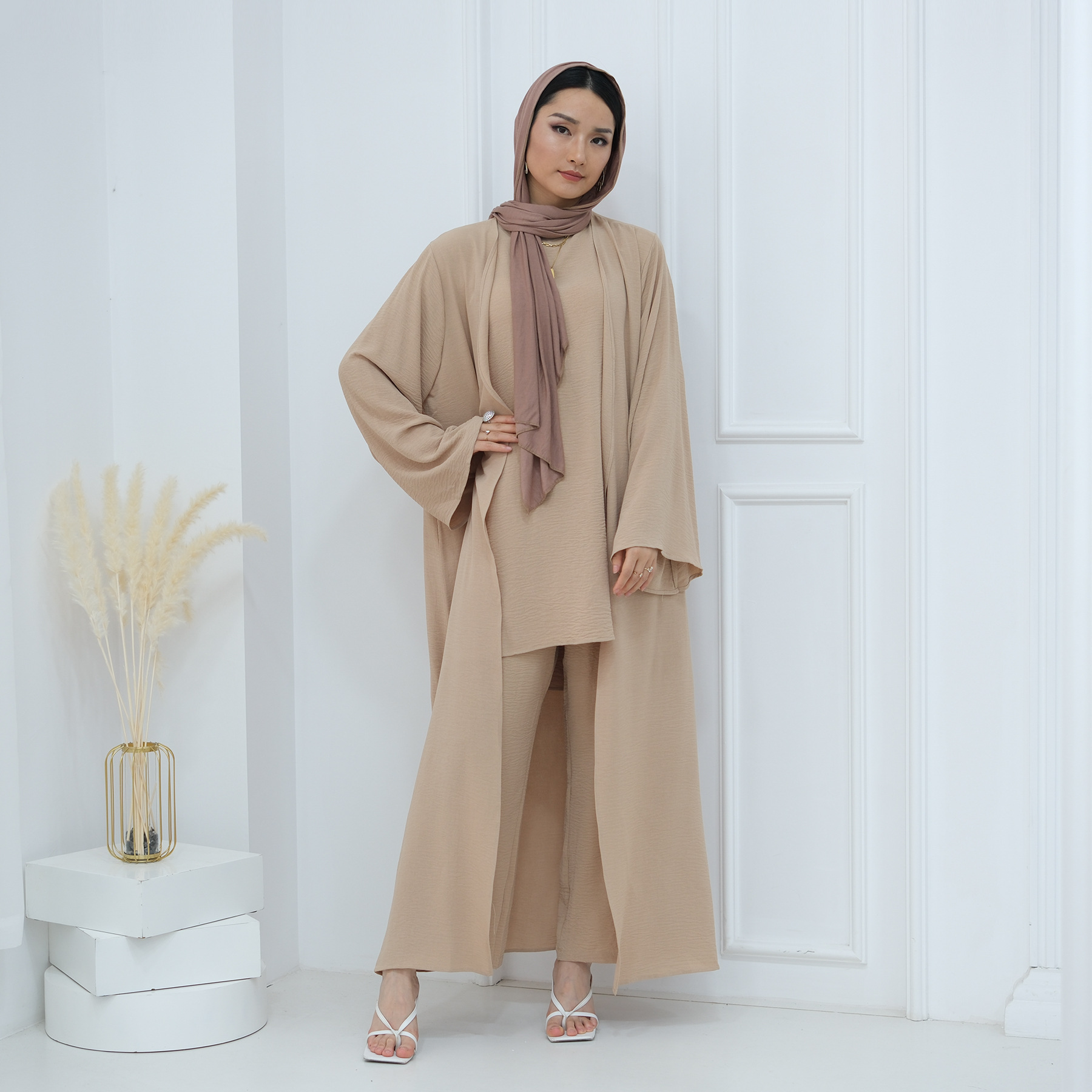 Setelan Jas Tiga Potong Premiu - Monochrome Suit Set ulasan dan harga
